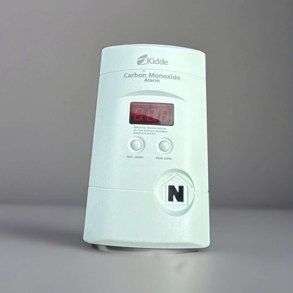 Kidde Carbon Monoxide Detector 3rd Gen, Plug In Wall with 9-Volt 1 Pack, White
